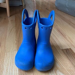Kids Blue Crocs Rain Boots size C 9